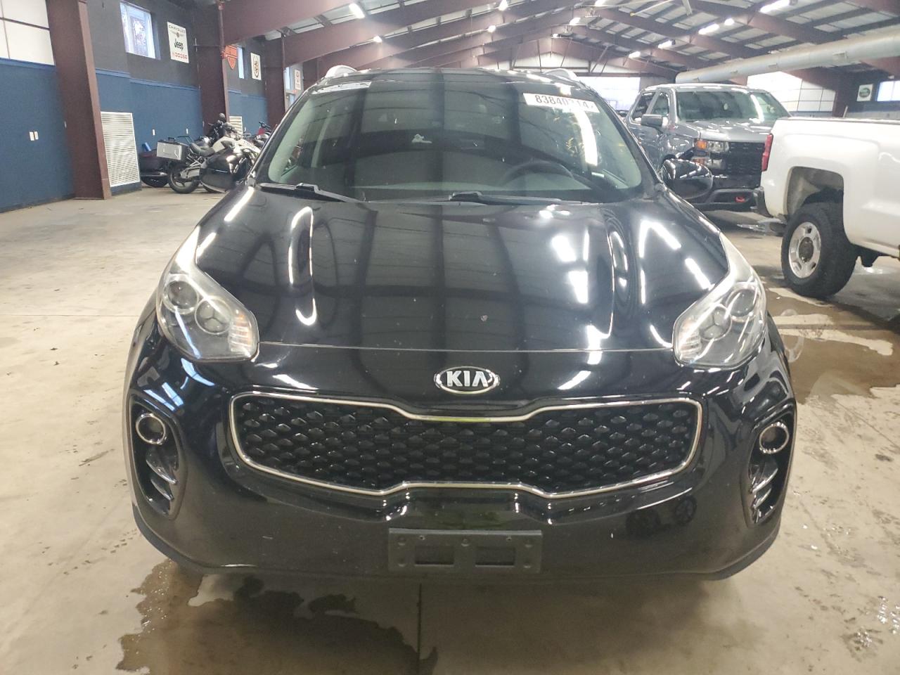 VIN KNDPMCAC1K7528041 2019 KIA SPORTAGE no.5