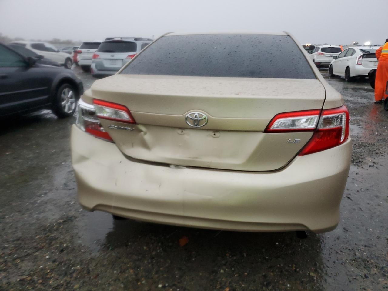 2012 Toyota Camry - Image 6