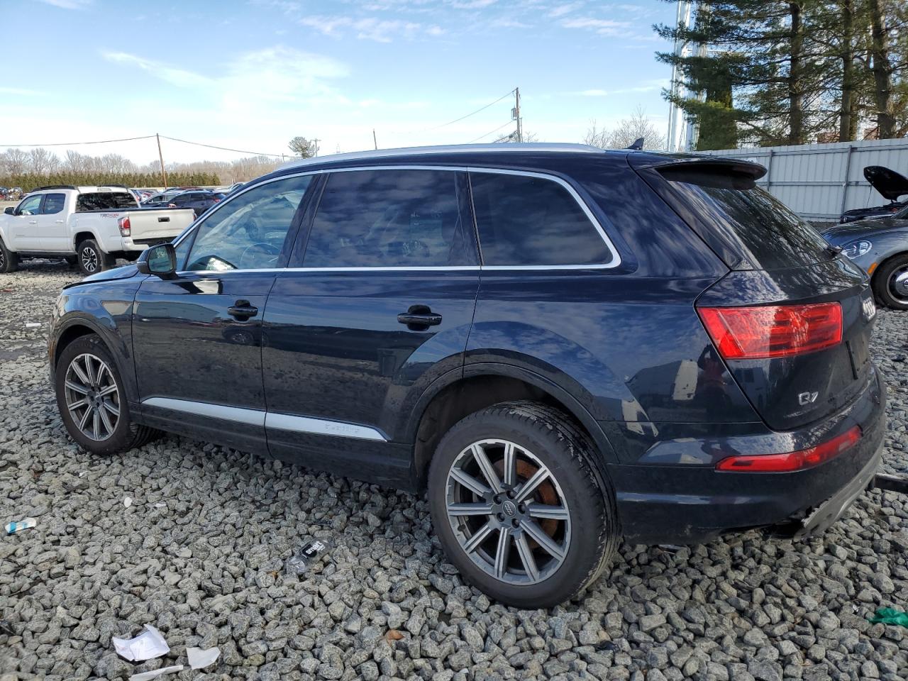 VIN WA1VAAF74JD010287 2018 AUDI Q7 no.2