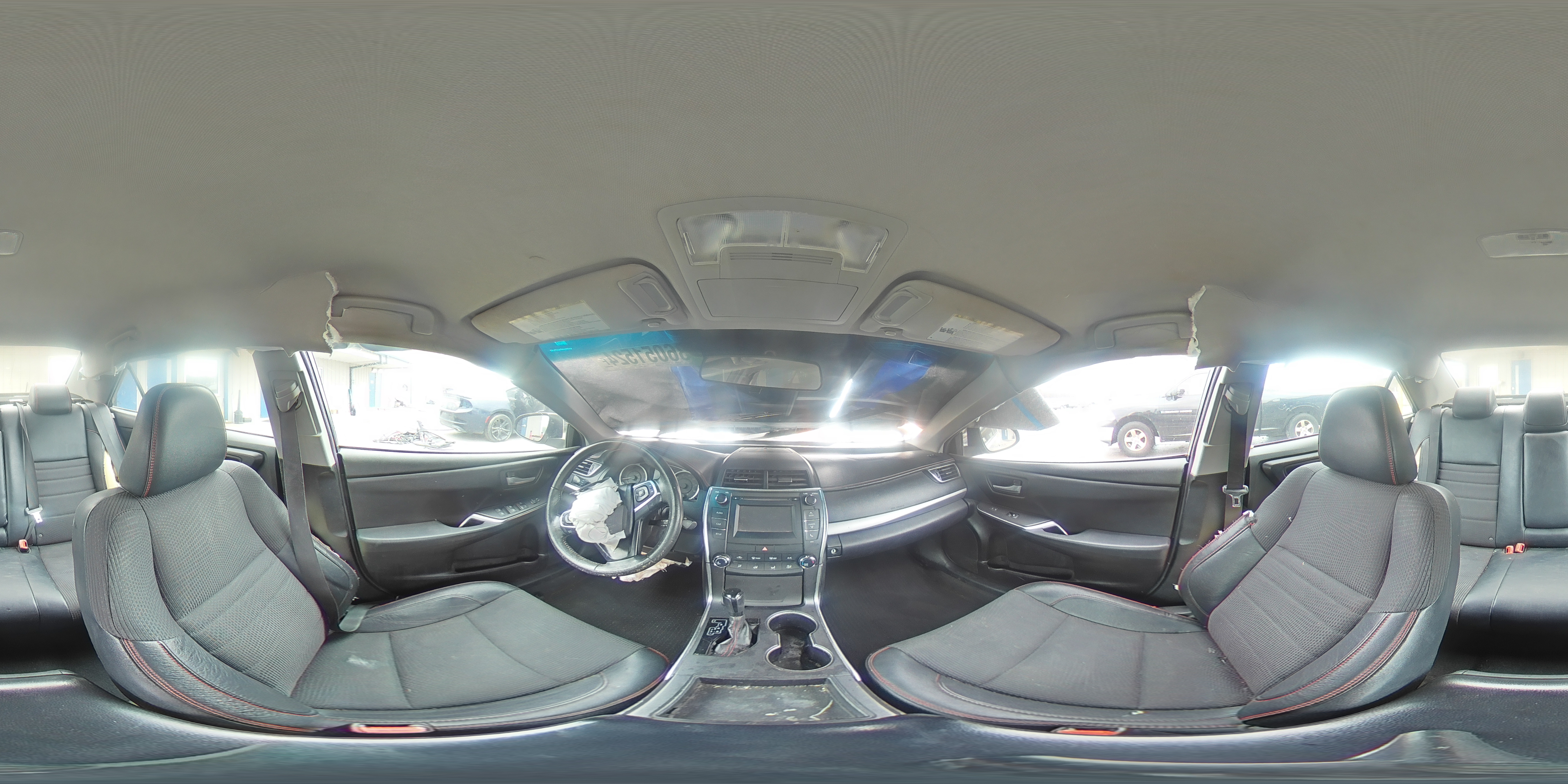 2017 Toyota Camry - Image 14