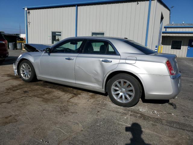  CHRYSLER 300 2012 Srebrny