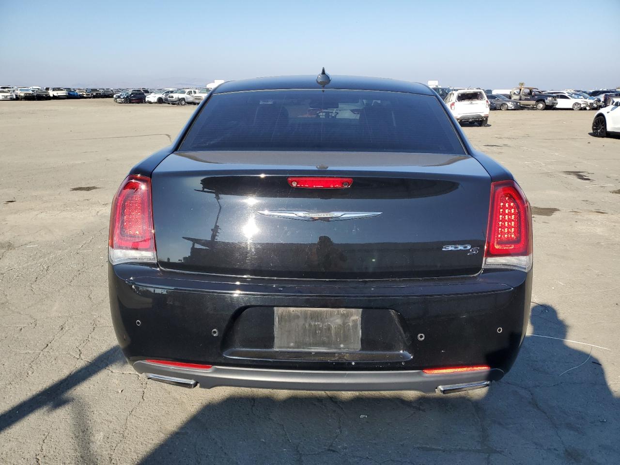 2015 Chrysler 300 - Image 6