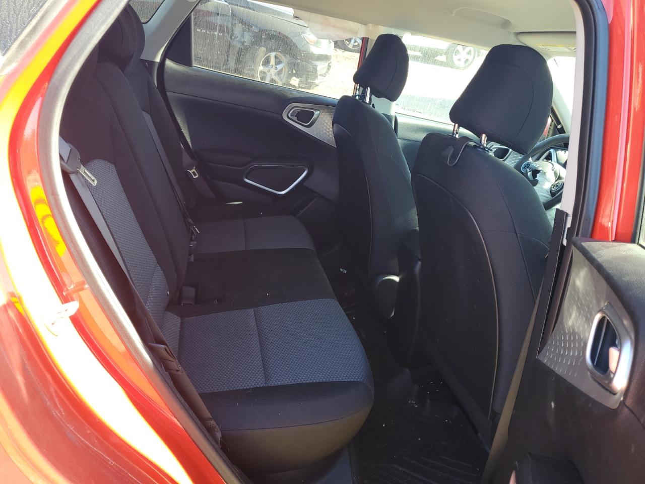 2022 Kia Soul - Image 11