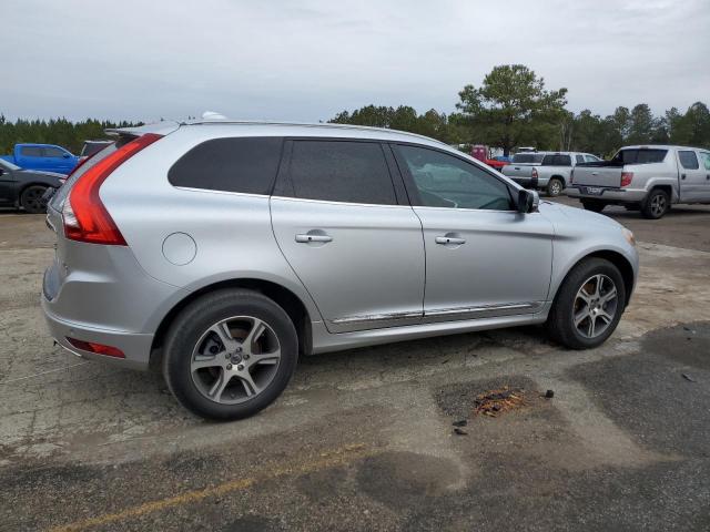  VOLVO XC60 2015 Серебристый