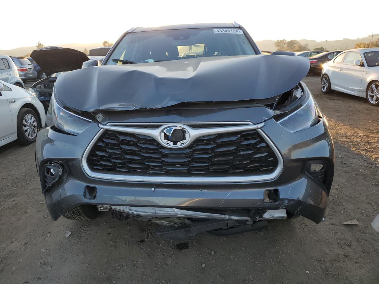 2021 Toyota Highlander - Image 5