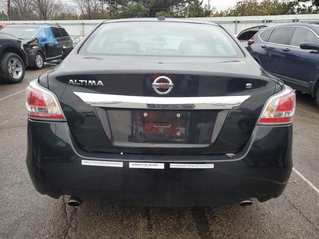 Седани NISSAN ALTIMA 2014 Чорний