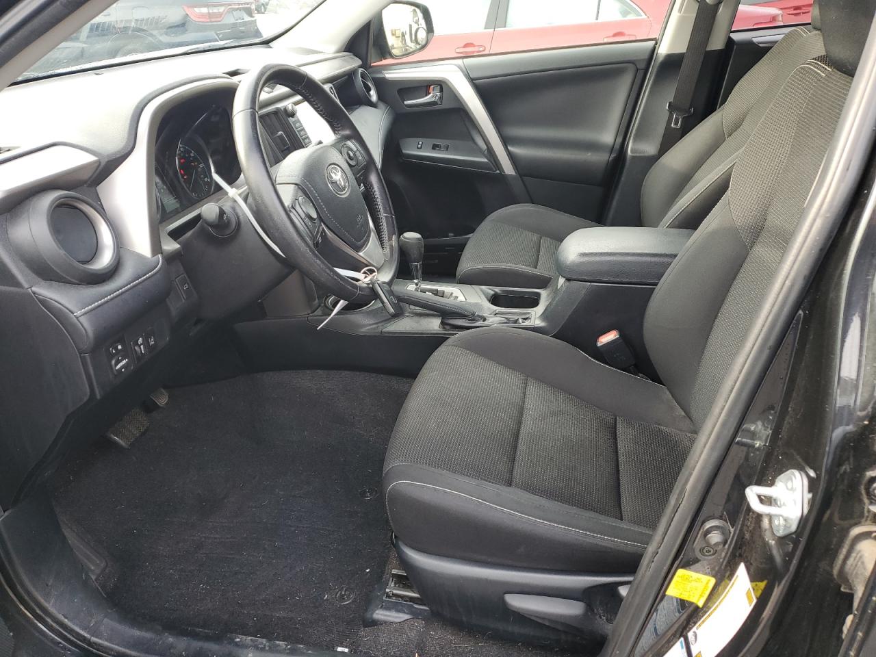 2016 Toyota RAV 4 - Image 7