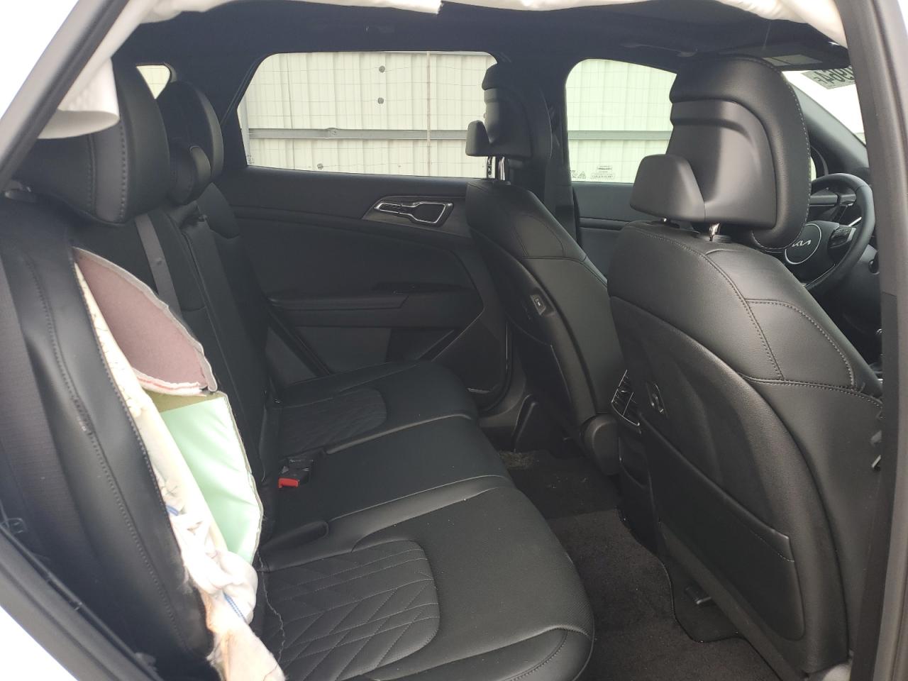 2024 Kia Sportage - Image 11