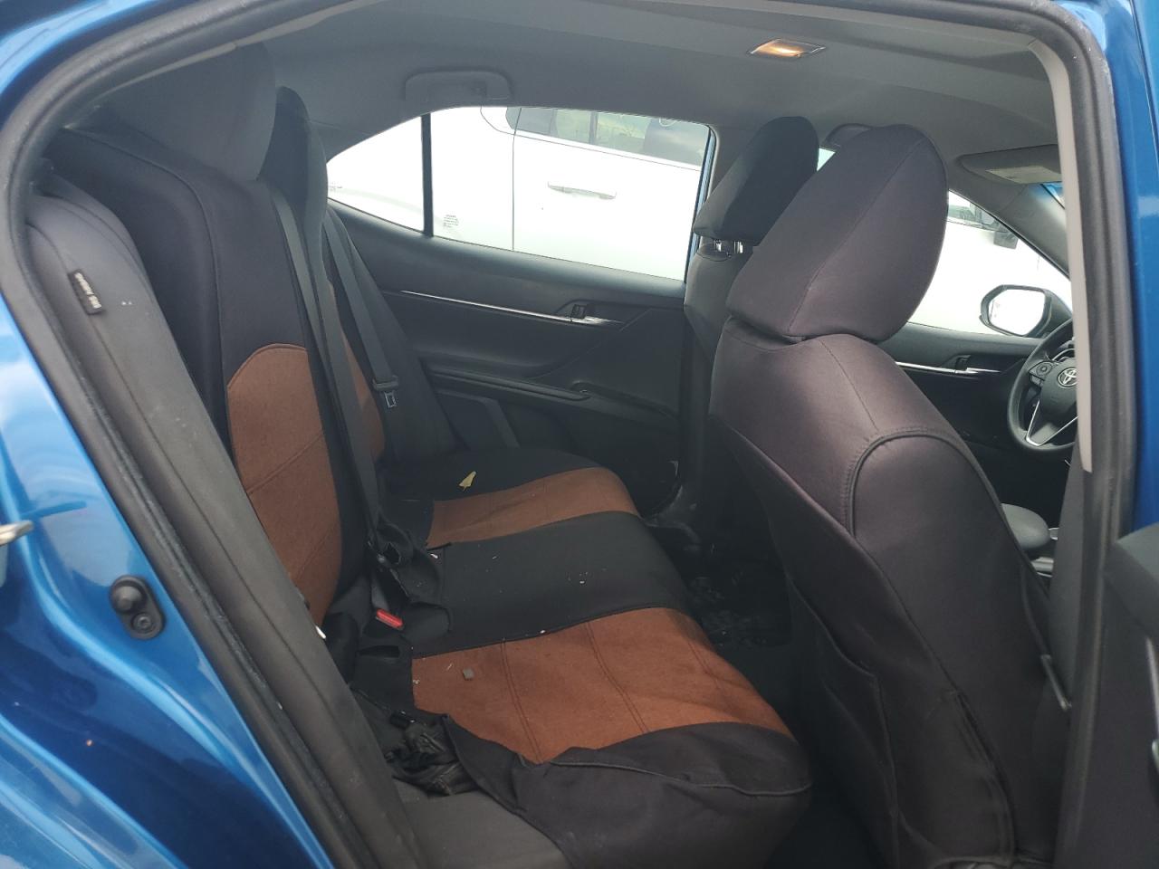 2020 Toyota Camry - Image 10