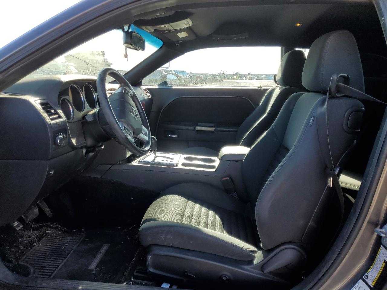 2014 Dodge Challenger - Image 7