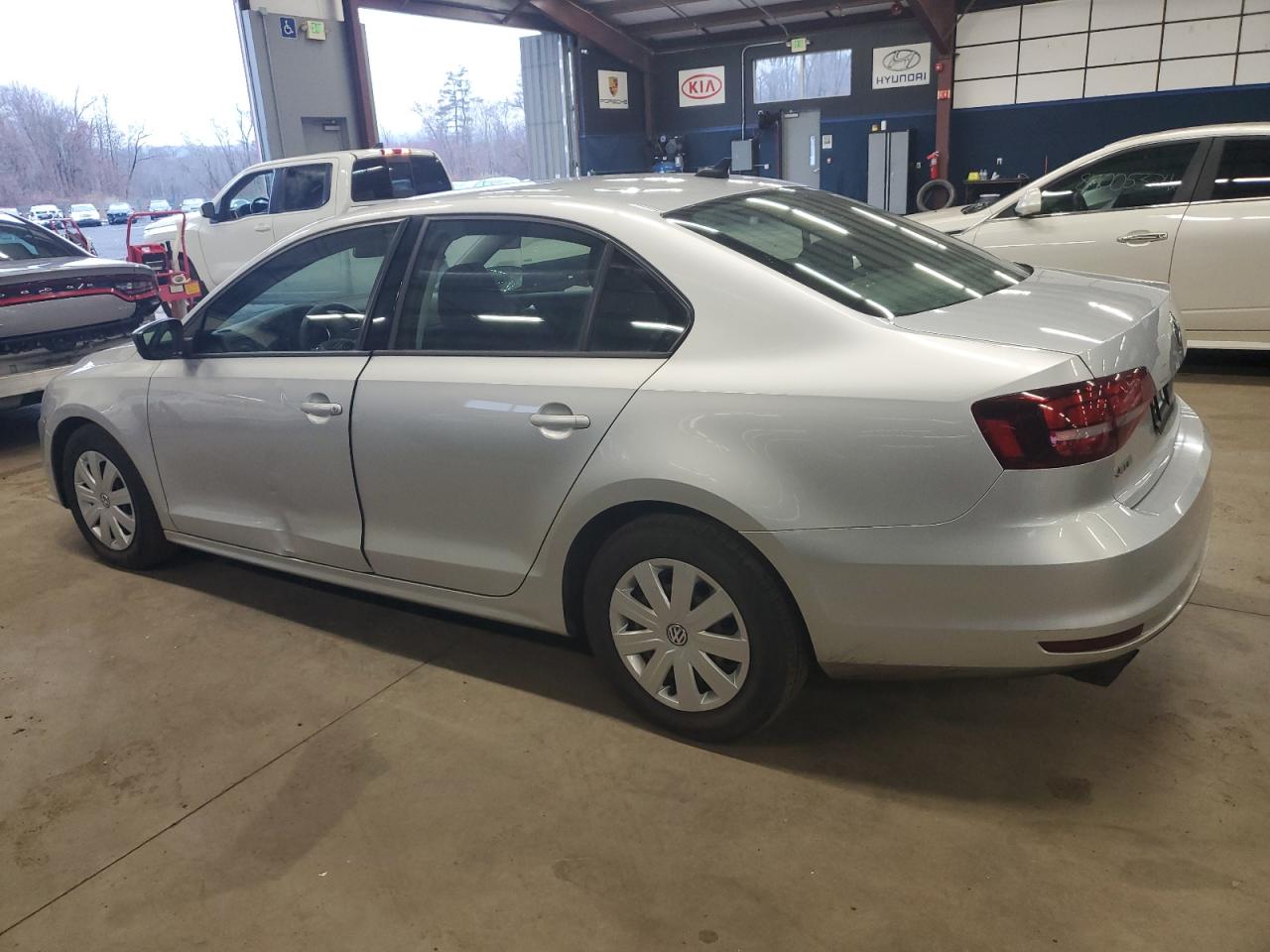 VIN 3VW267AJ5GM329904 2016 VOLKSWAGEN JETTA no.2