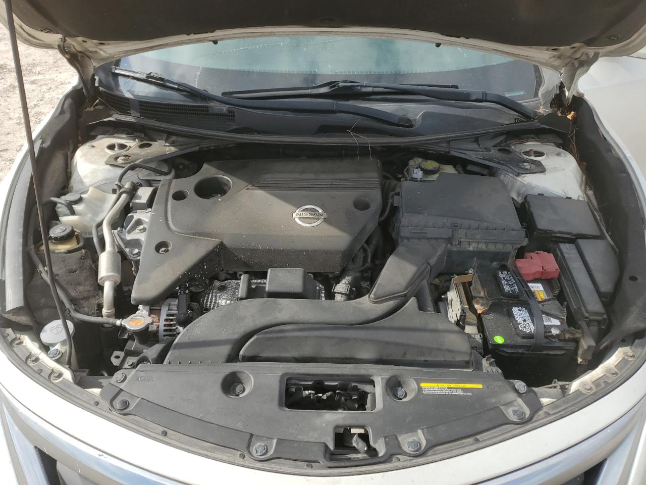 2015 Nissan Altima - Image 12