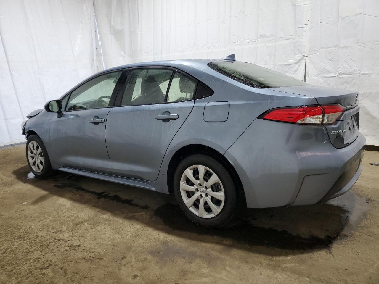 2021 Toyota Corolla - Image 2