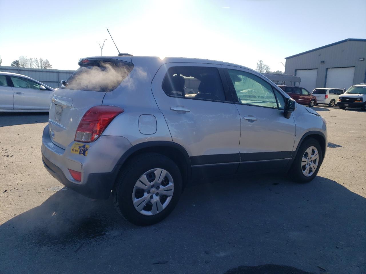 2017 Chevrolet Trax - Image 3
