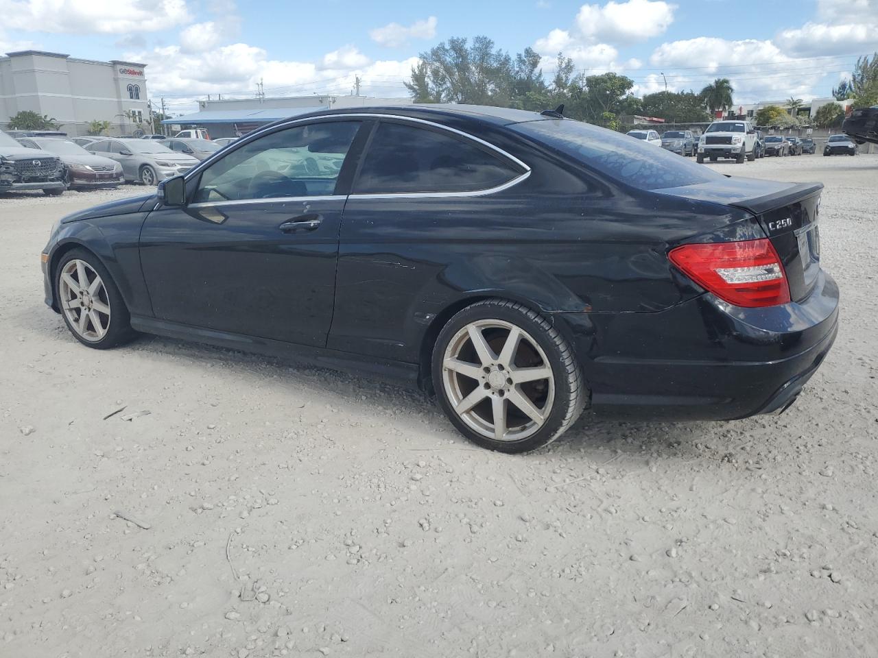 2013 Mercedes-Benz C-klasse - Image 2