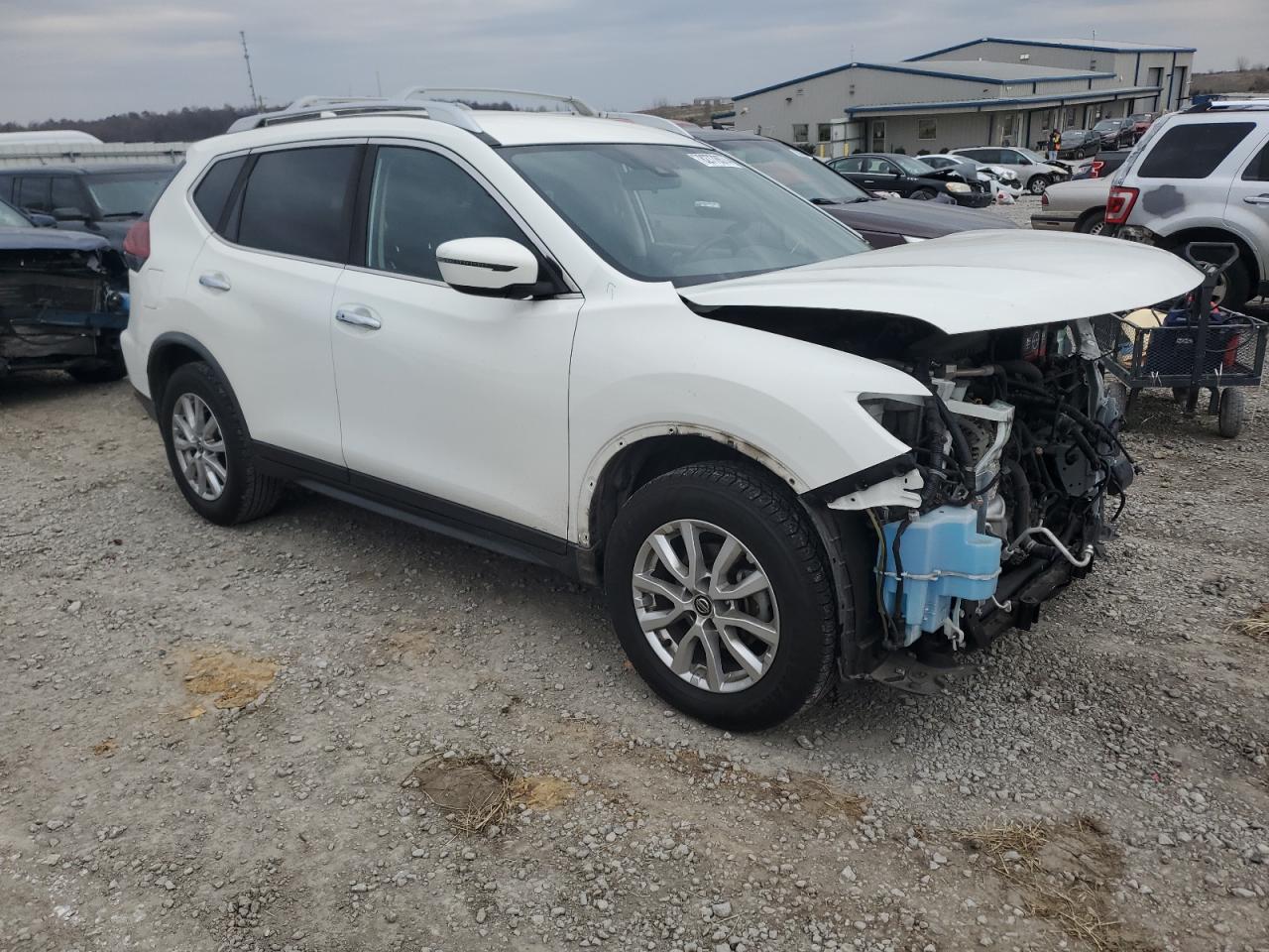 VIN JN8AT2MT4LW014243 2020 NISSAN ROGUE no.4