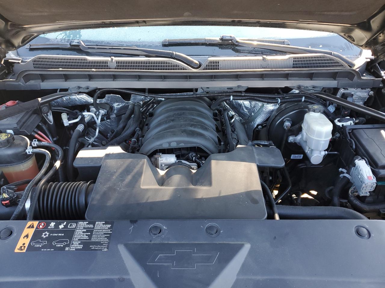 2018 Chevrolet Silverado - Image 12