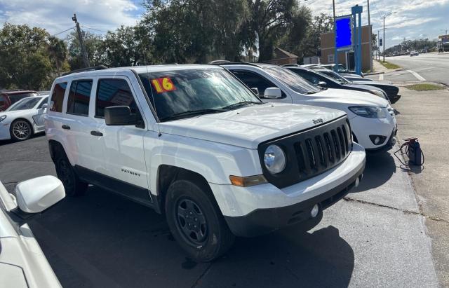 Паркетники JEEP PATRIOT 2016 Білий