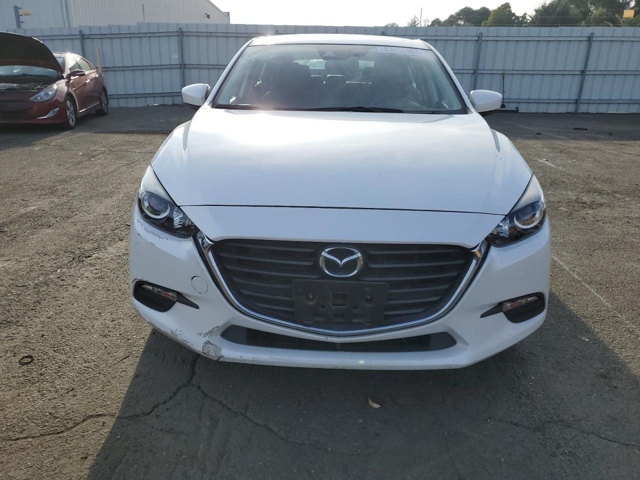 2017 Mazda 3 - Image 5