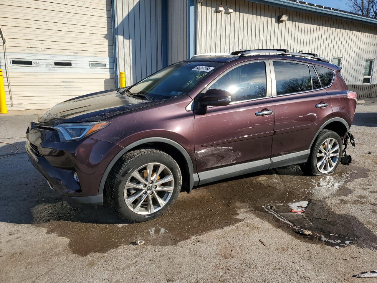 VIN 2T3DFREV2HW573966 2017 TOYOTA RAV4 no.1