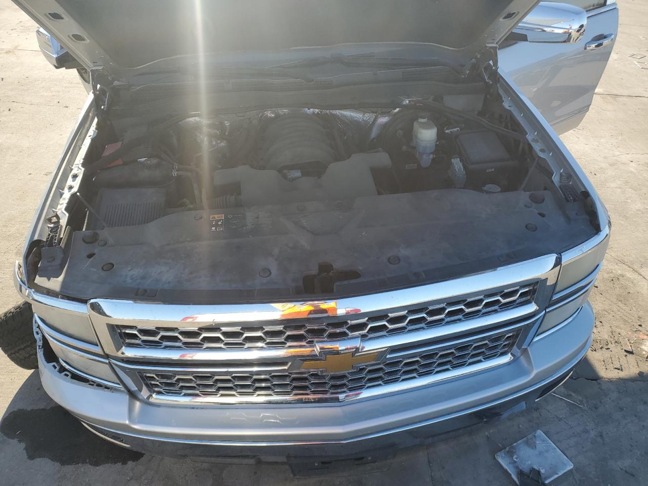 2015 Chevrolet Silverado - Image 12