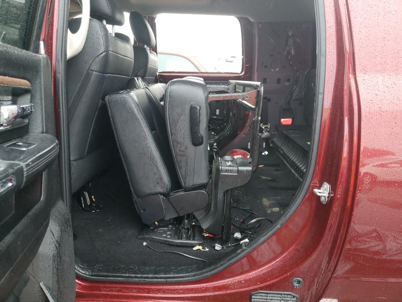 2018 RAM 2500 - Image 10