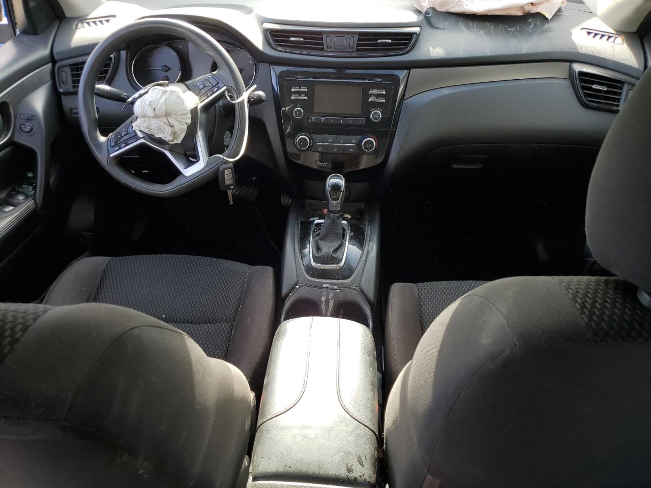 2018 Nissan Rogue - Image 8