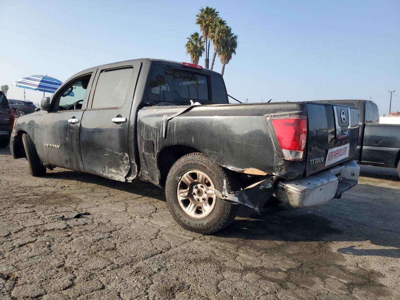 2006 Nissan Titan - Image 2