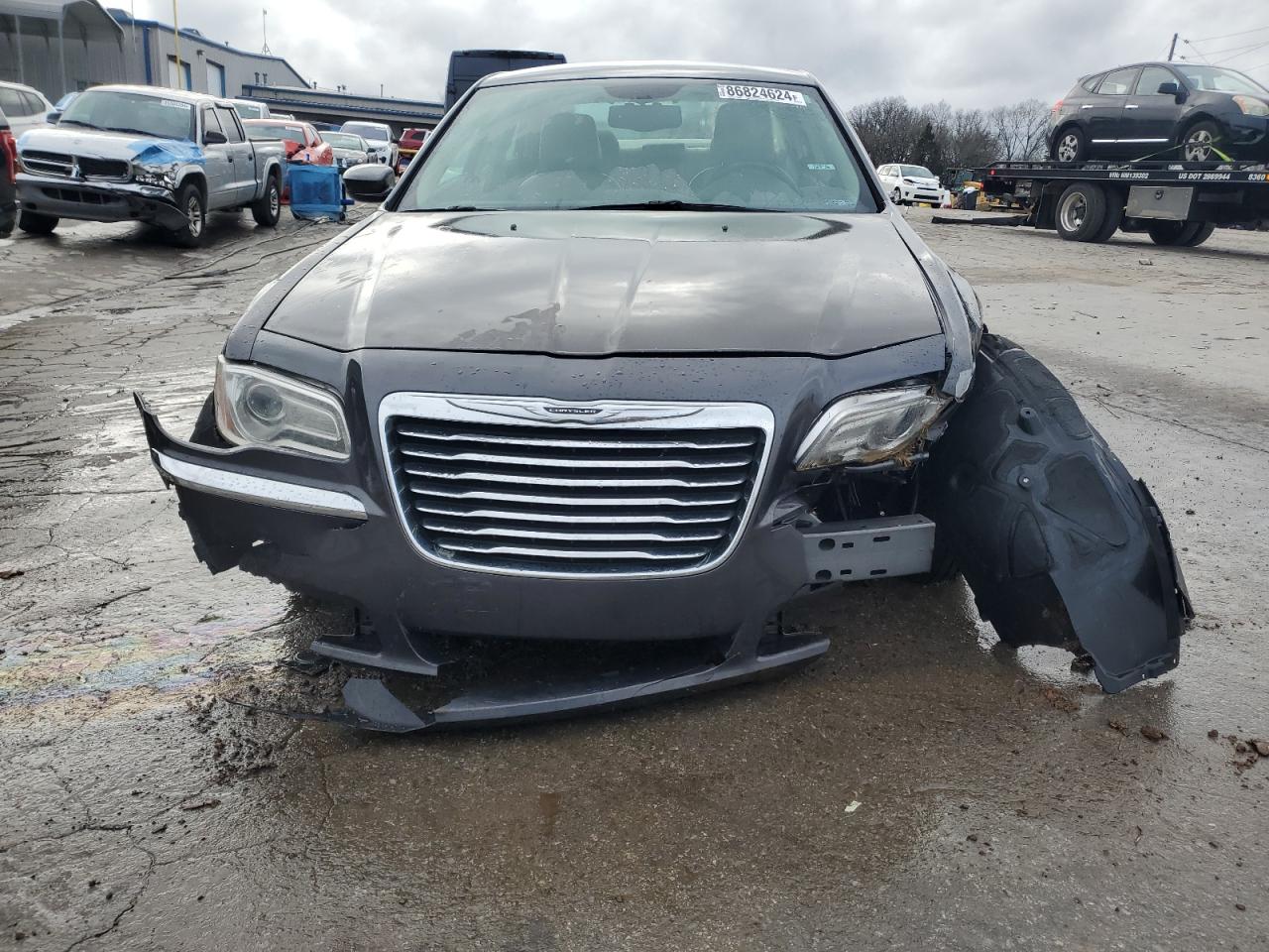 2014 Chrysler 300 - Image 5