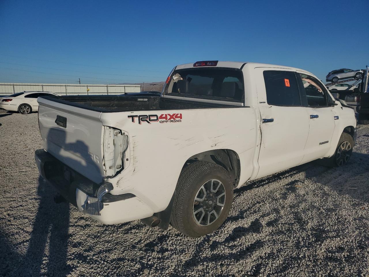 VIN 5TFHY5F19KX786075 2019 TOYOTA TUNDRA no.3