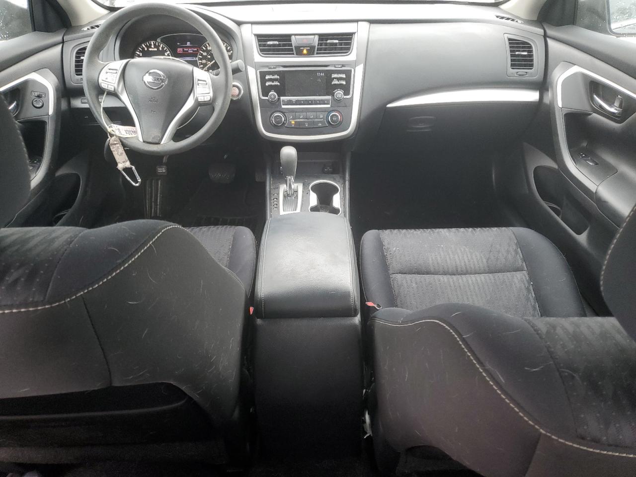 2017 Nissan Altima - Image 8