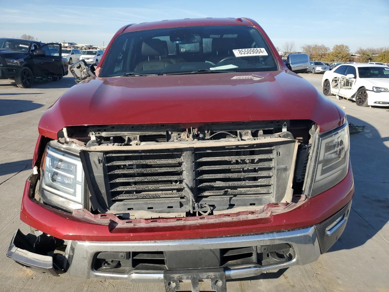 2020 Nissan Titan - Image 5