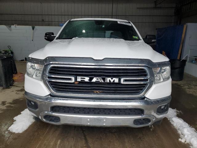  RAM 1500 2021 Белы