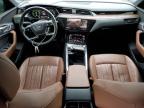 2019 Audi E-Tron Premium Plus zu verkaufen in Eugene, OR - Rear End