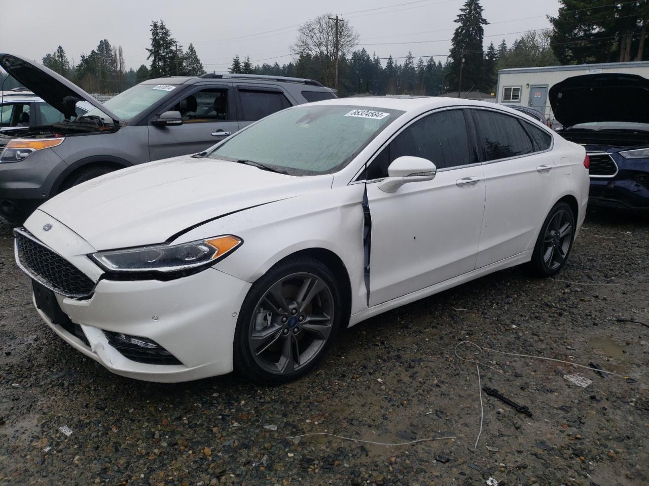 VIN 3FA6P0VPXJR168134 2018 FORD FUSION no.1