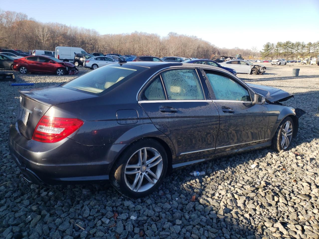 VIN WDDGF8AB4ER319681 2014 MERCEDES-BENZ C-CLASS no.3