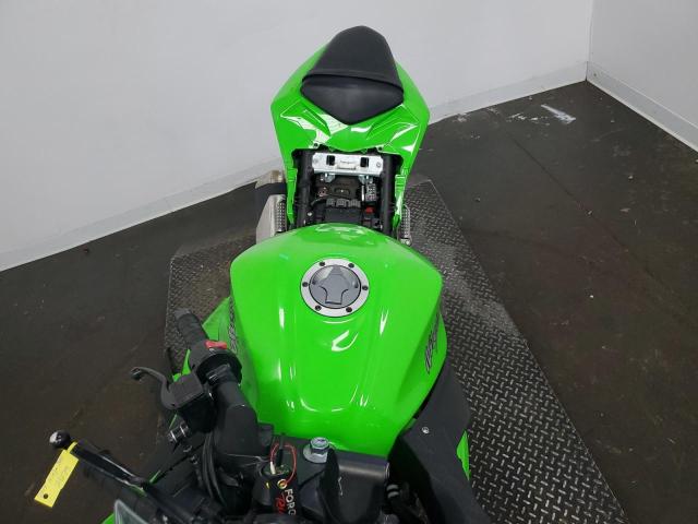  KAWASAKI EX300 B 2015 Зелений