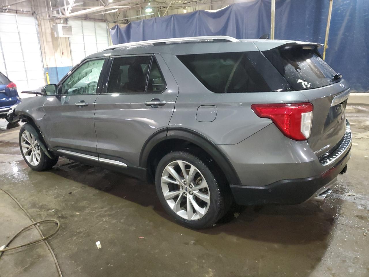 2022 Ford Explorer - Image 2