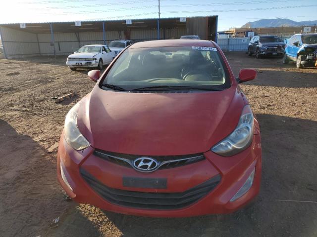  HYUNDAI ELANTRA 2013 Красный