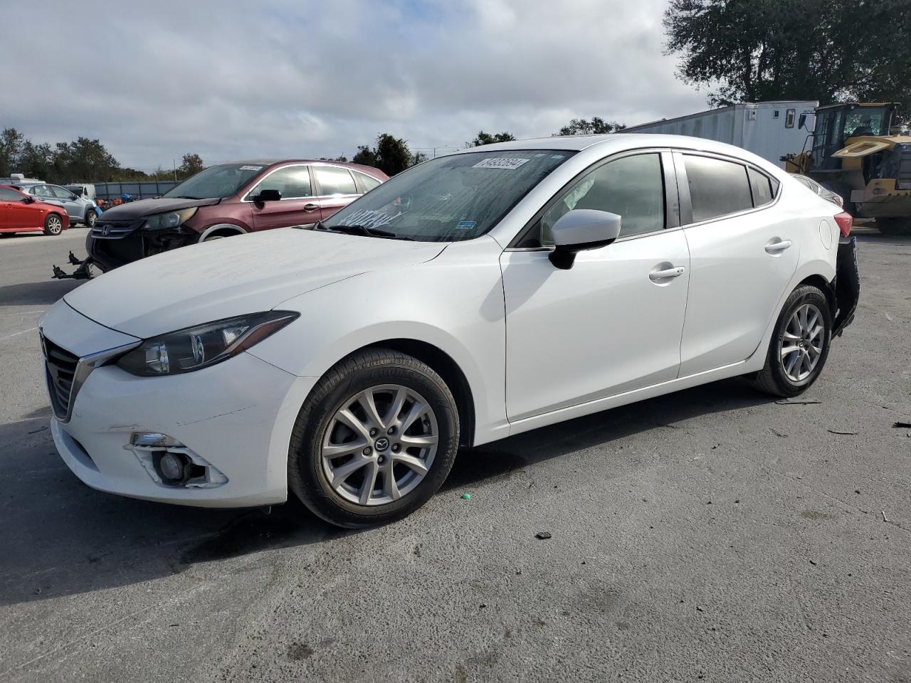 VIN 3MZBM1V73GM314786 2016 MAZDA 3 no.1