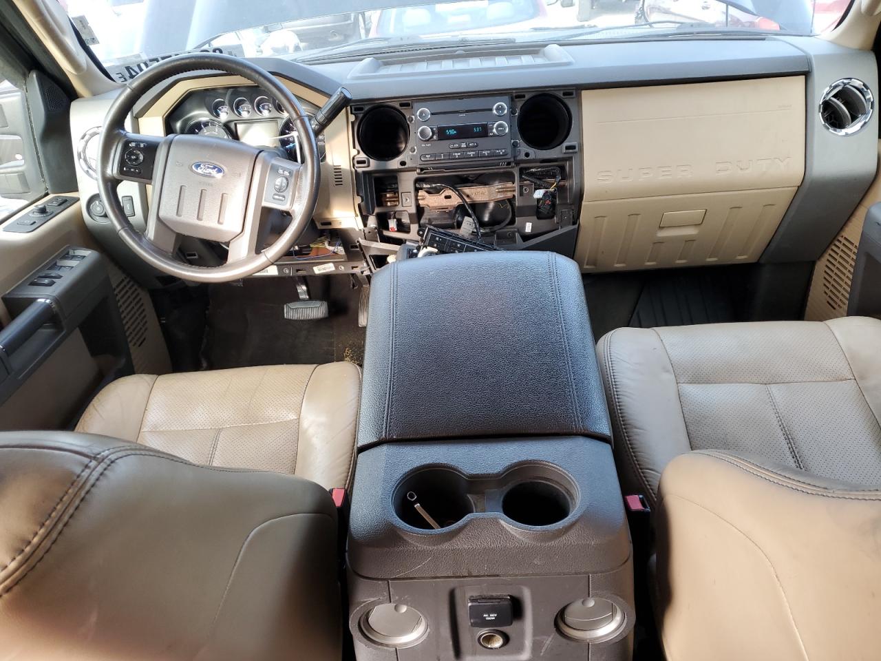 2011 Ford F250 - Image 8