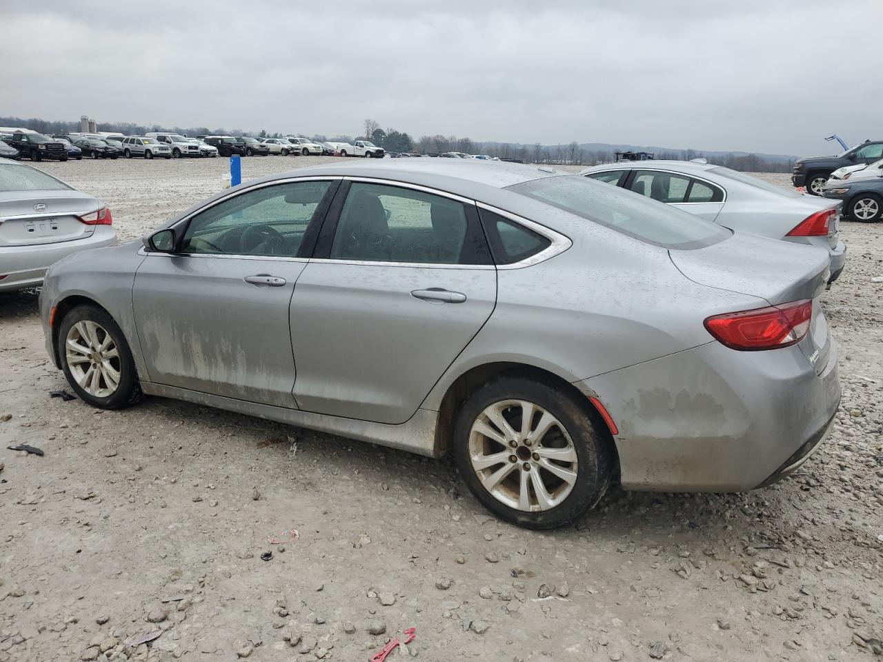 VIN 1C3CCCAB6FN594356 2015 CHRYSLER 200 no.2