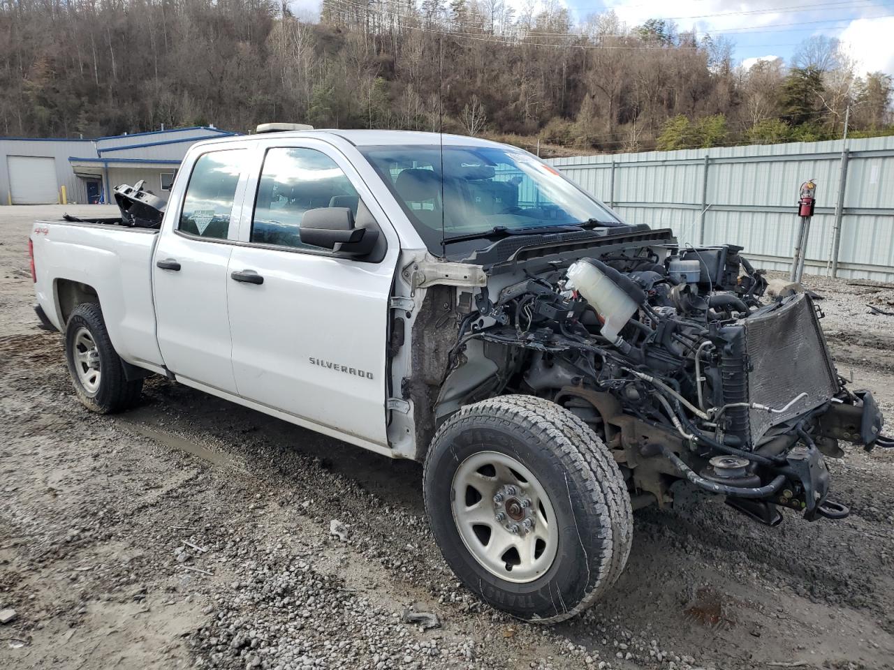 1GCVKNEC3GZ232825 CHEVROLET ALL Models 2016