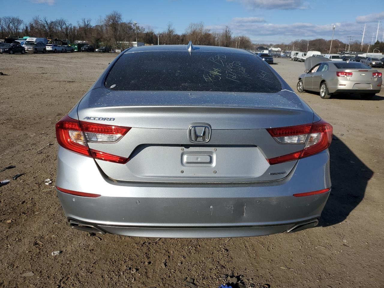 2018 Honda Accord - Image 6