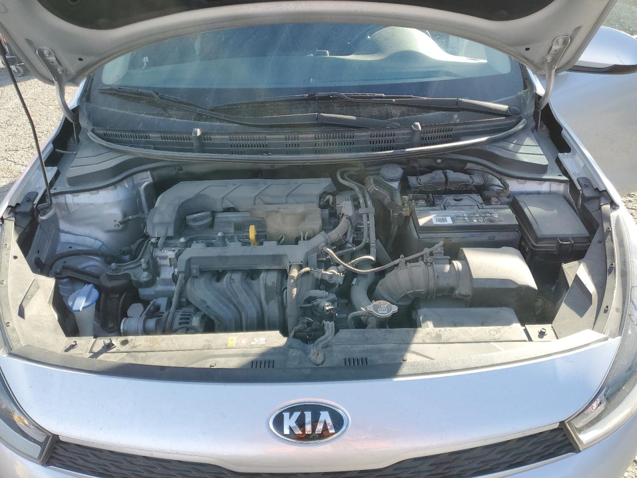 2020 Kia Rio - Image 11