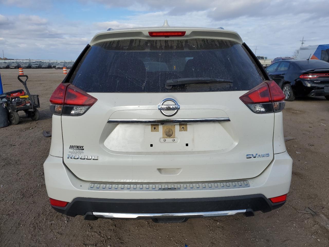 2017 Nissan Rogue S VIN: JN8AT2MV6HW016519 Lot: 84007774