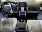 2010 Chrysler Town & Country Touring Plus للبيع في Lansing، MI - Front End