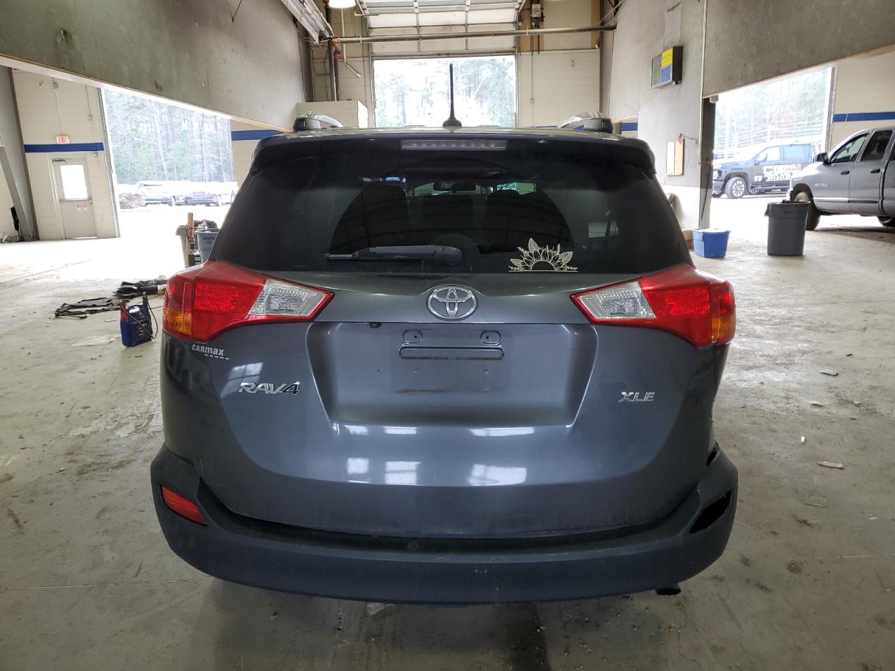 2015 Toyota Rav4 Xle VIN: 2T3WFREV7FW182303 Lot: 85999584