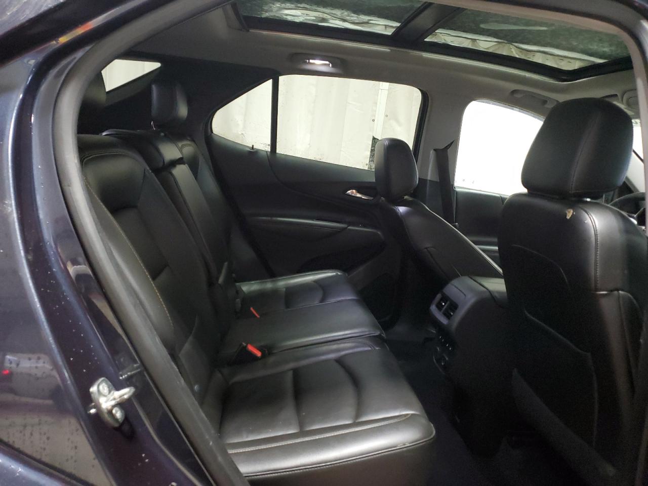 2018 Chevrolet Equinox - Image 11