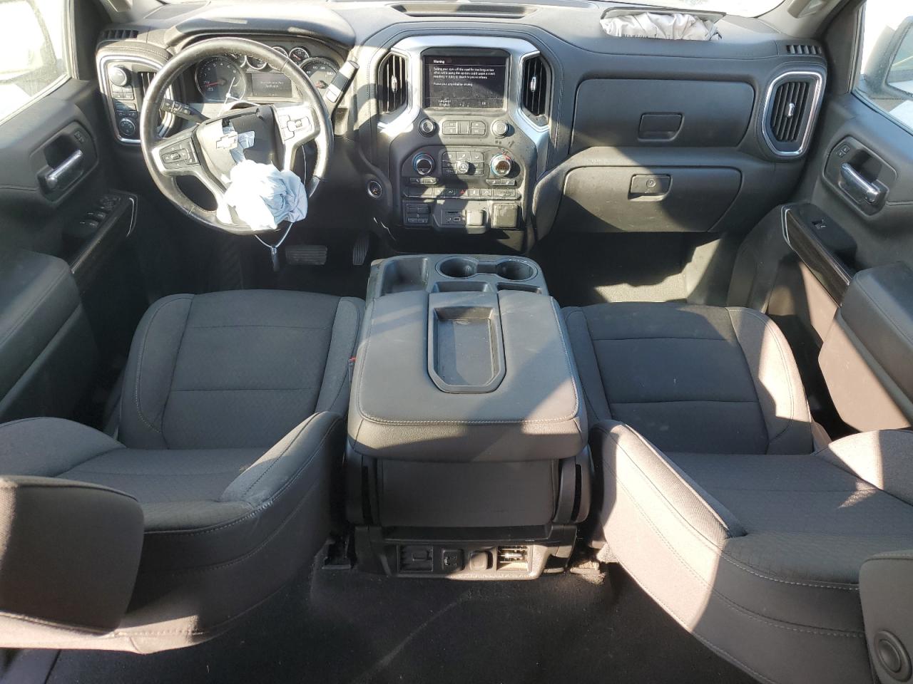 2020 Chevrolet Silverado - Image 8